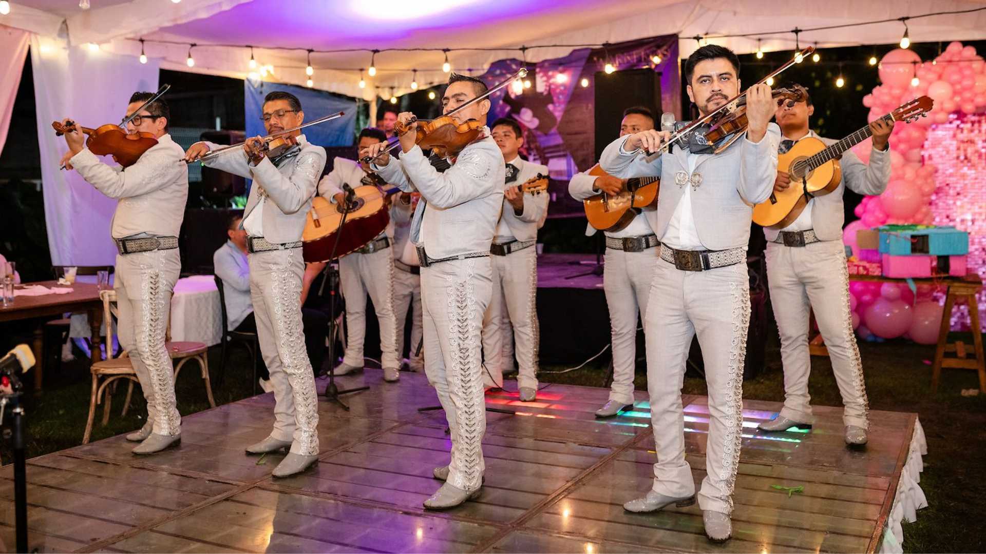 Mariachis en Cuernavaca